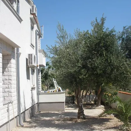 Apartments Jurkovic Grebastica Exterior photo