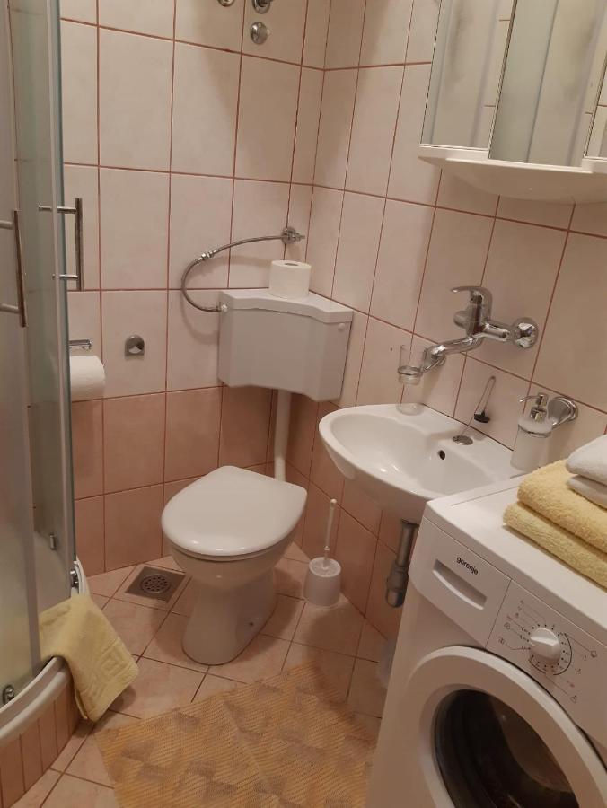 Jurkovic Apartment Grebastica